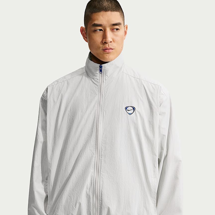 Nike x Jacquemus Women's GORE-TEX Jacket. Nike JP
